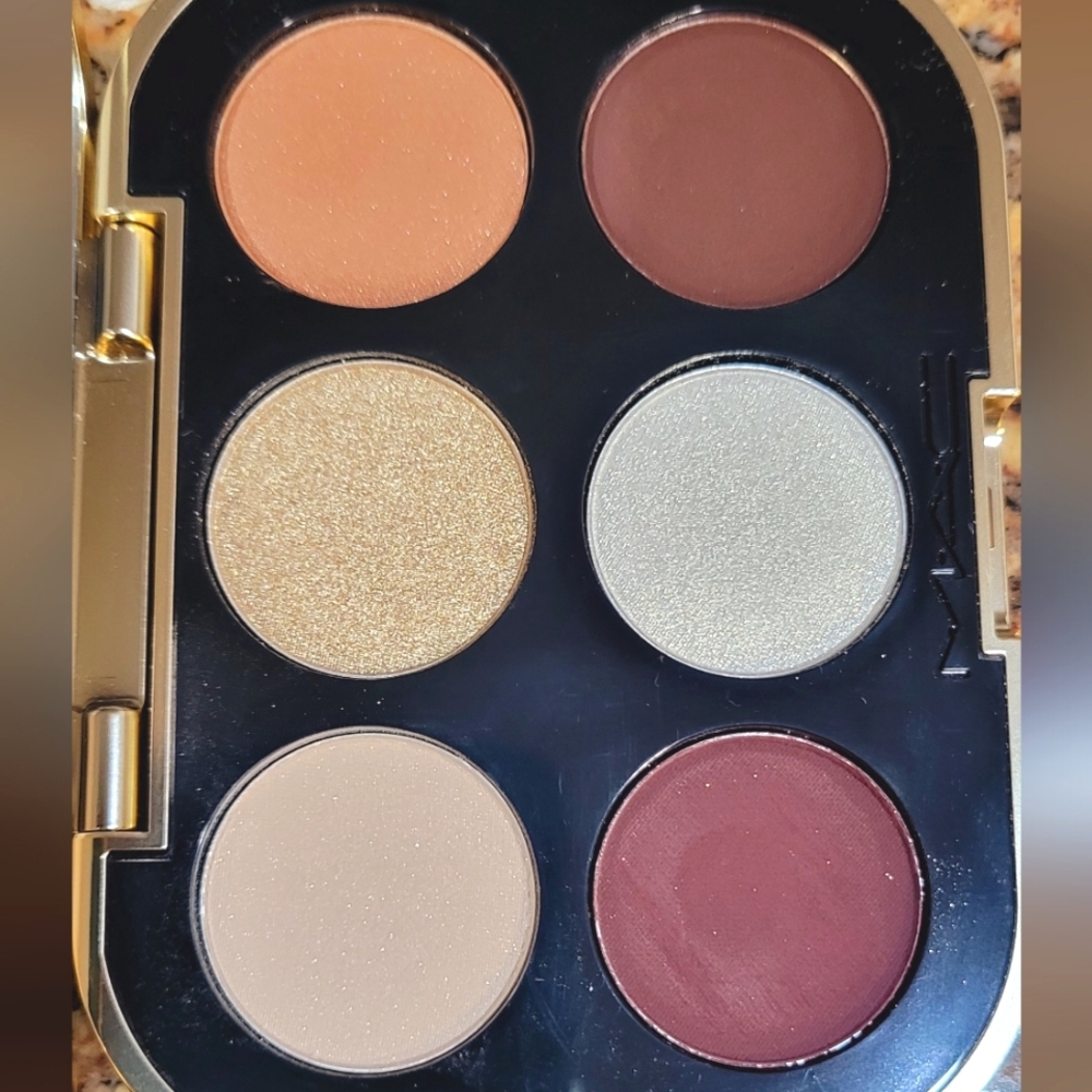 MAC In Hindsight Eye Shadow Palette x6 - Picture 4 of 5